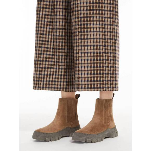 NEW WEEKEND MAX MARA genepi ankle boots in turtledove